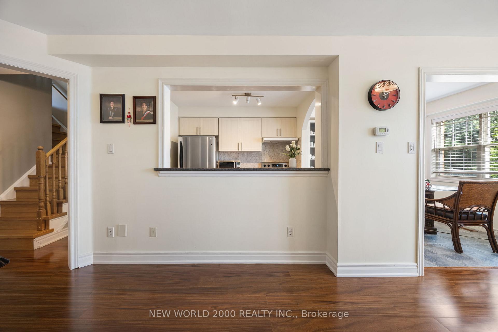 Photo 4 of 22 Hawtin Lane, Aurora, Aurora Grove — HOMEH