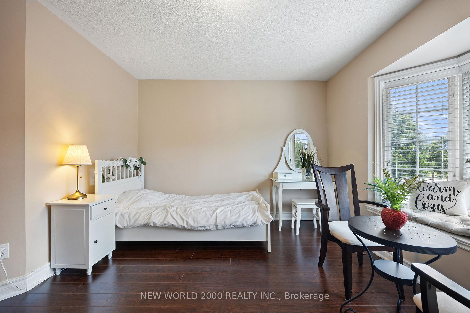 Photo 28 of 22 Hawtin Lane, Aurora, Aurora Grove — HOMEH