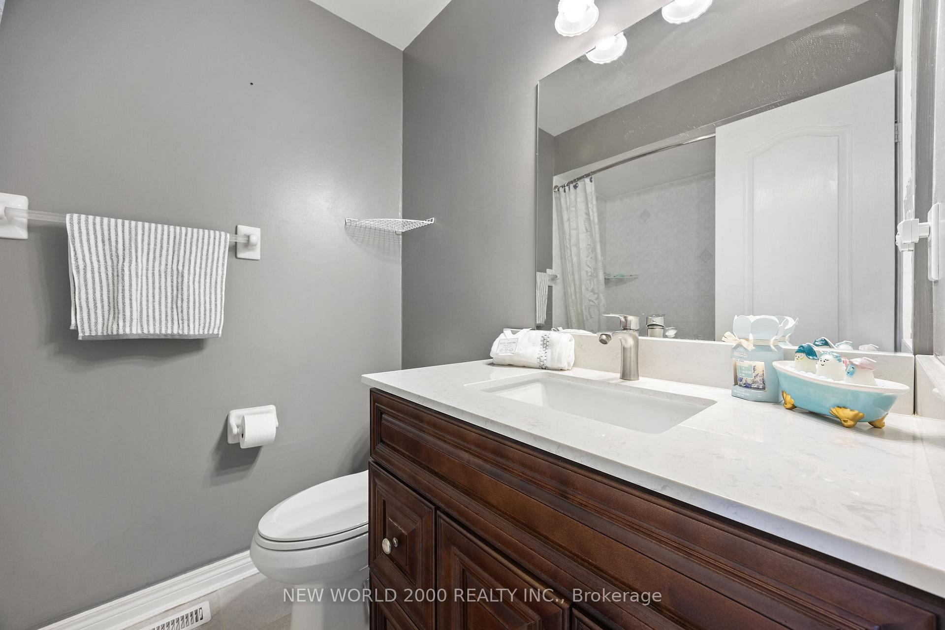 Photo 21 of 22 Hawtin Lane, Aurora, Aurora Grove — HOMEH
