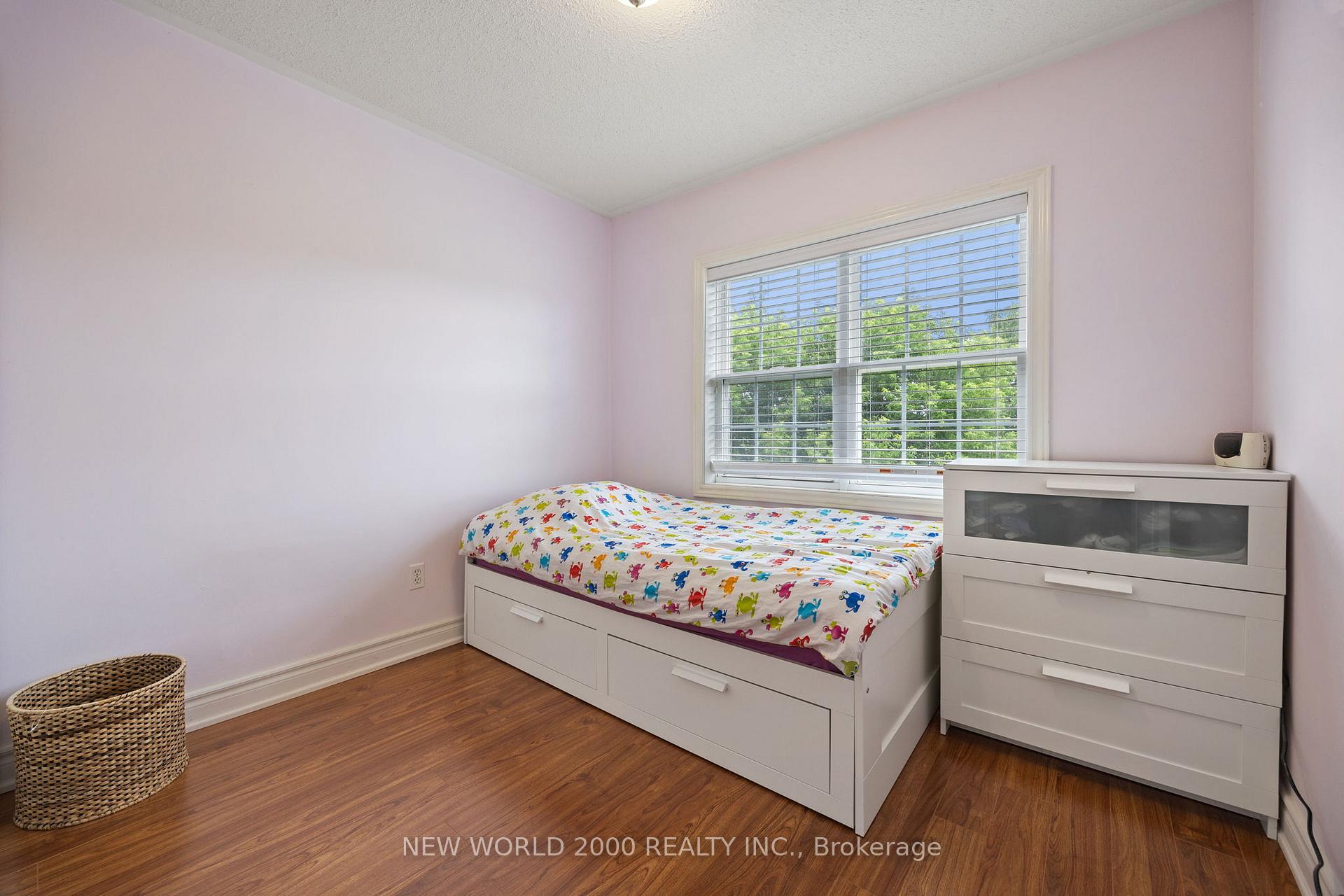 Photo 24 of 22 Hawtin Lane, Aurora, Aurora Grove — HOMEH