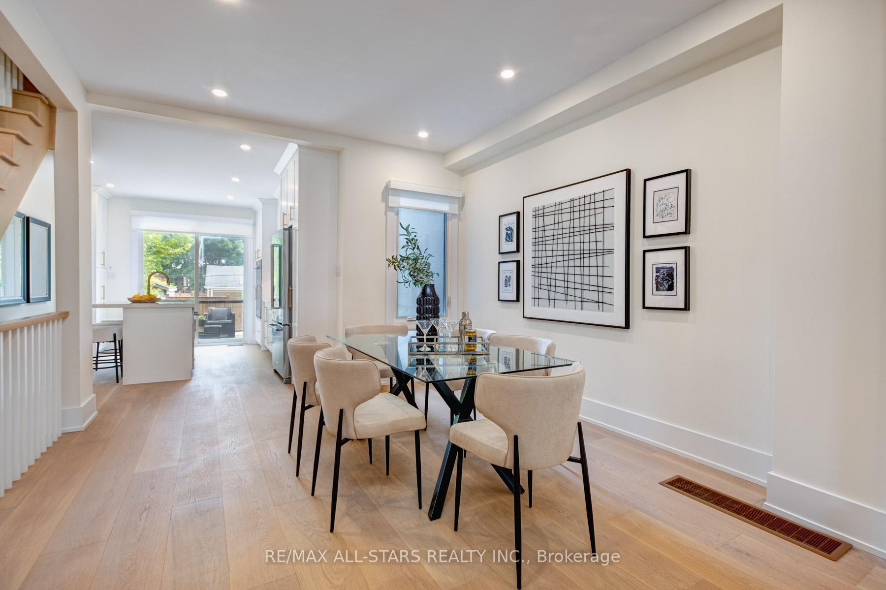 Photo 2 of 5B kimberley Avenue E, Toronto, East End-Danforth — HOMEH