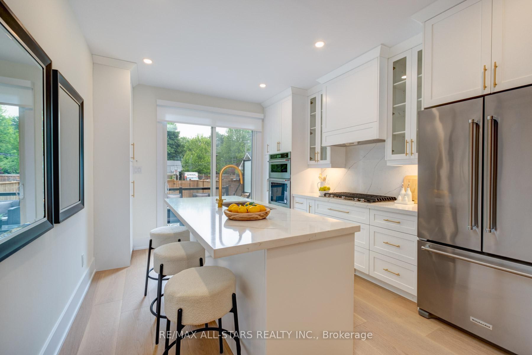Photo 16 of 5B kimberley Avenue E, Toronto, East End-Danforth — HOMEH