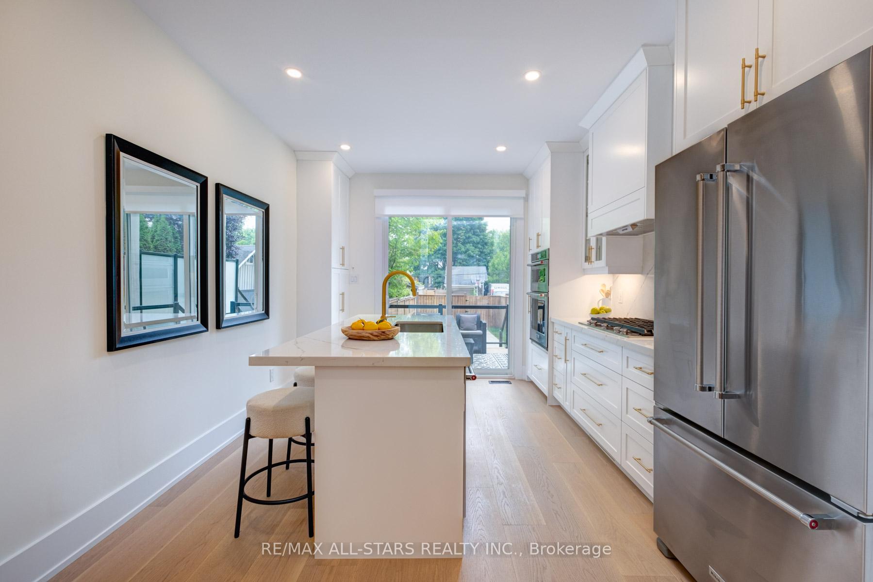 Photo 22 of 5B kimberley Avenue E, Toronto, East End-Danforth — HOMEH