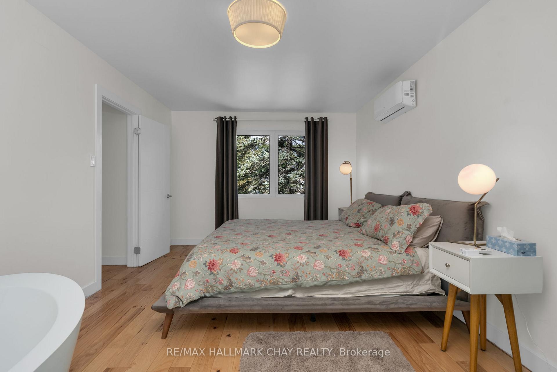 Photo 15 of 30 Valley Drive, Barrie, Sunnidale — HOMEH
