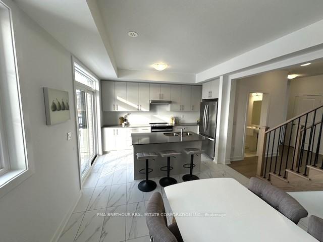 Photo 4 of 75 Morrison Crescent, Whitby, Rural Whitby — HOMEH