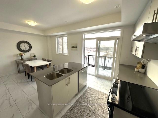 Photo 12 of 75 Morrison Crescent, Whitby, Rural Whitby — HOMEH