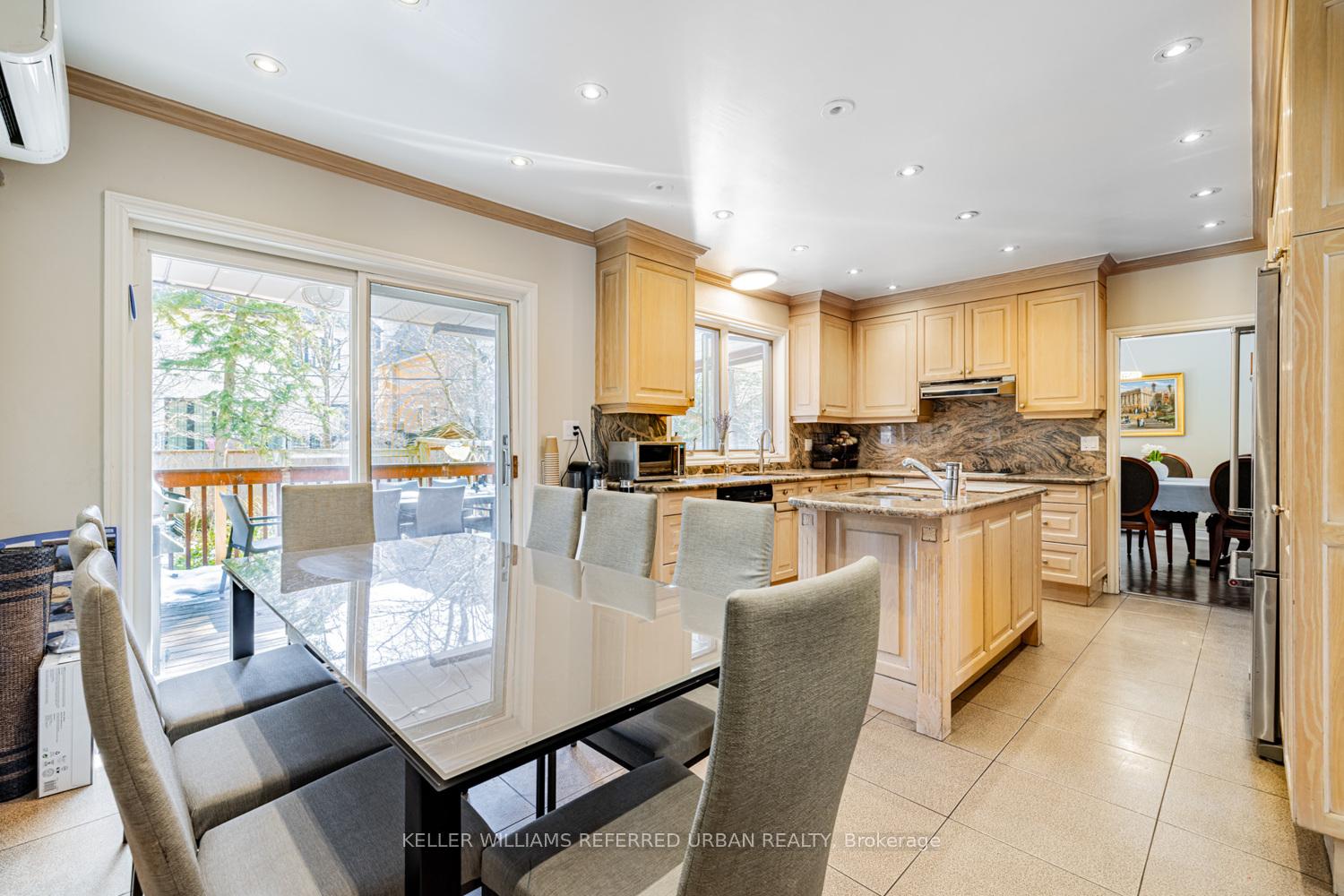 Photo 17 of 7 Stormont Avenue, Toronto, Englemount-Lawrence — HOMEH