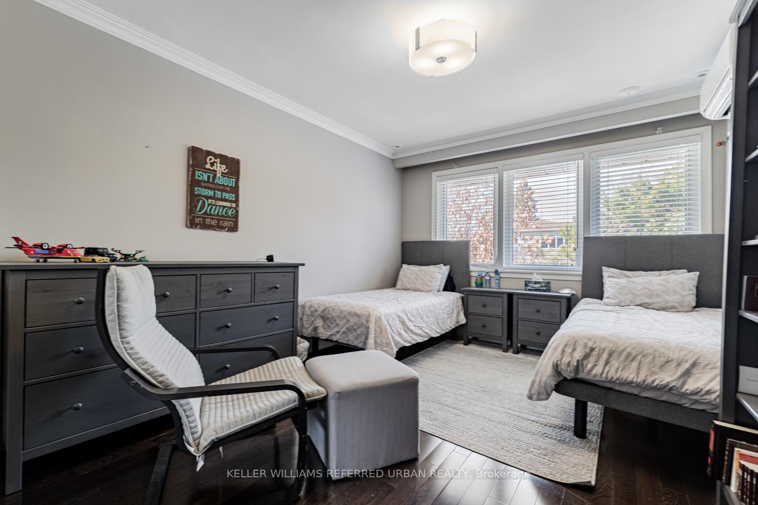 Photo 7 of 7 Stormont Avenue, Toronto, Englemount-Lawrence — HOMEH
