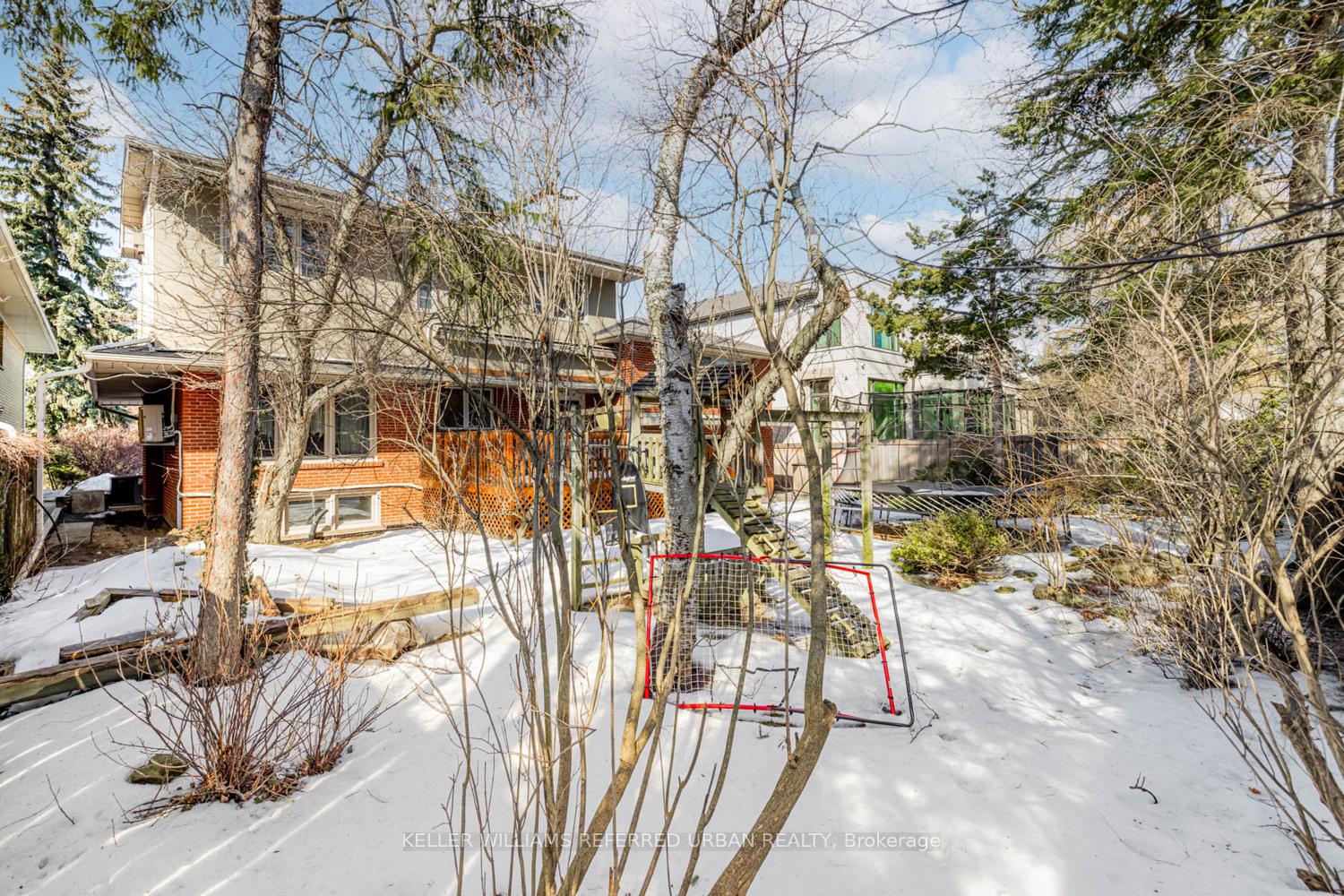 Photo 19 of 7 Stormont Avenue, Toronto, Englemount-Lawrence — HOMEH