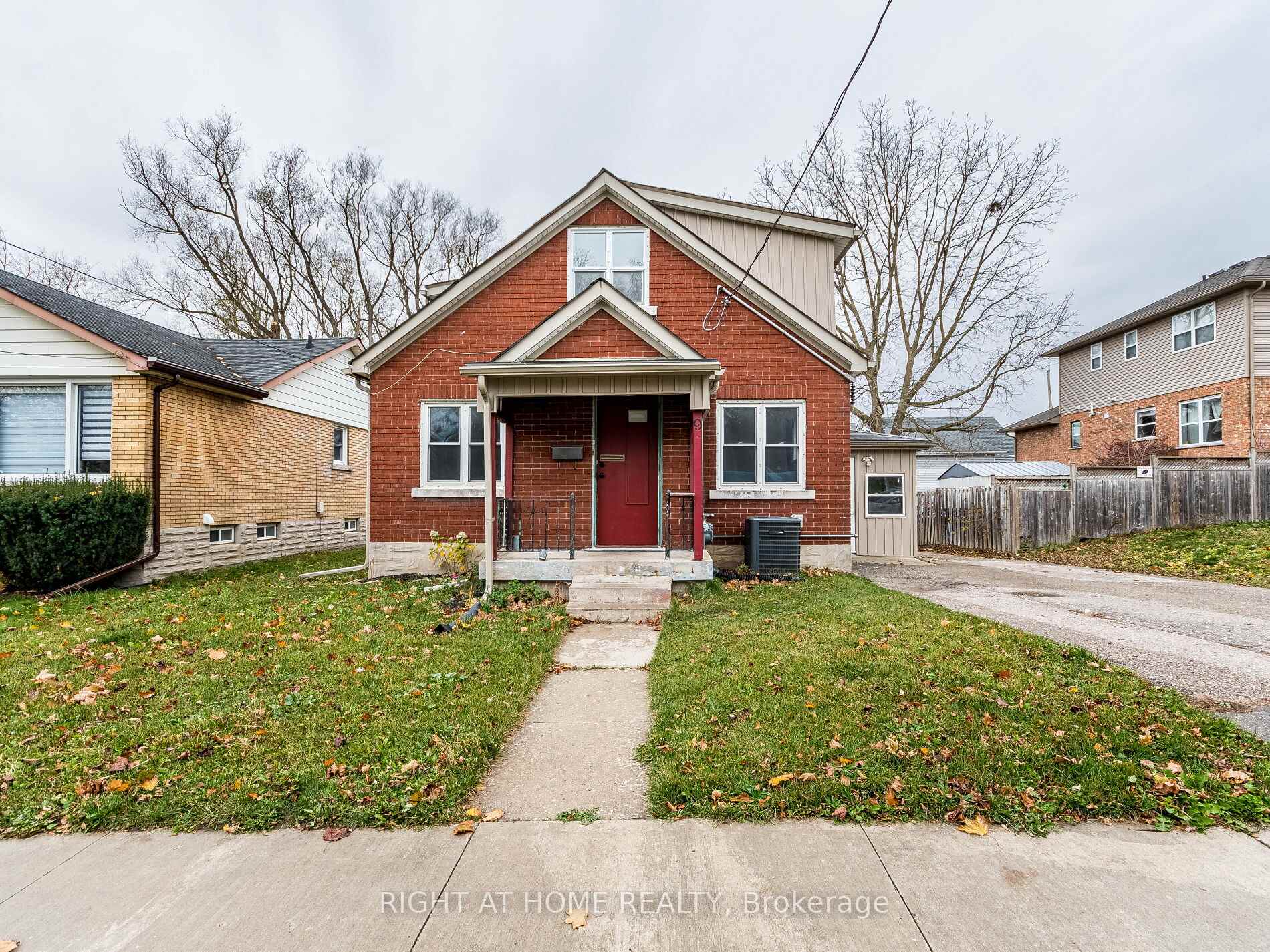Photo 1 of 9 Kehl Street, Kitchener — HOMEH