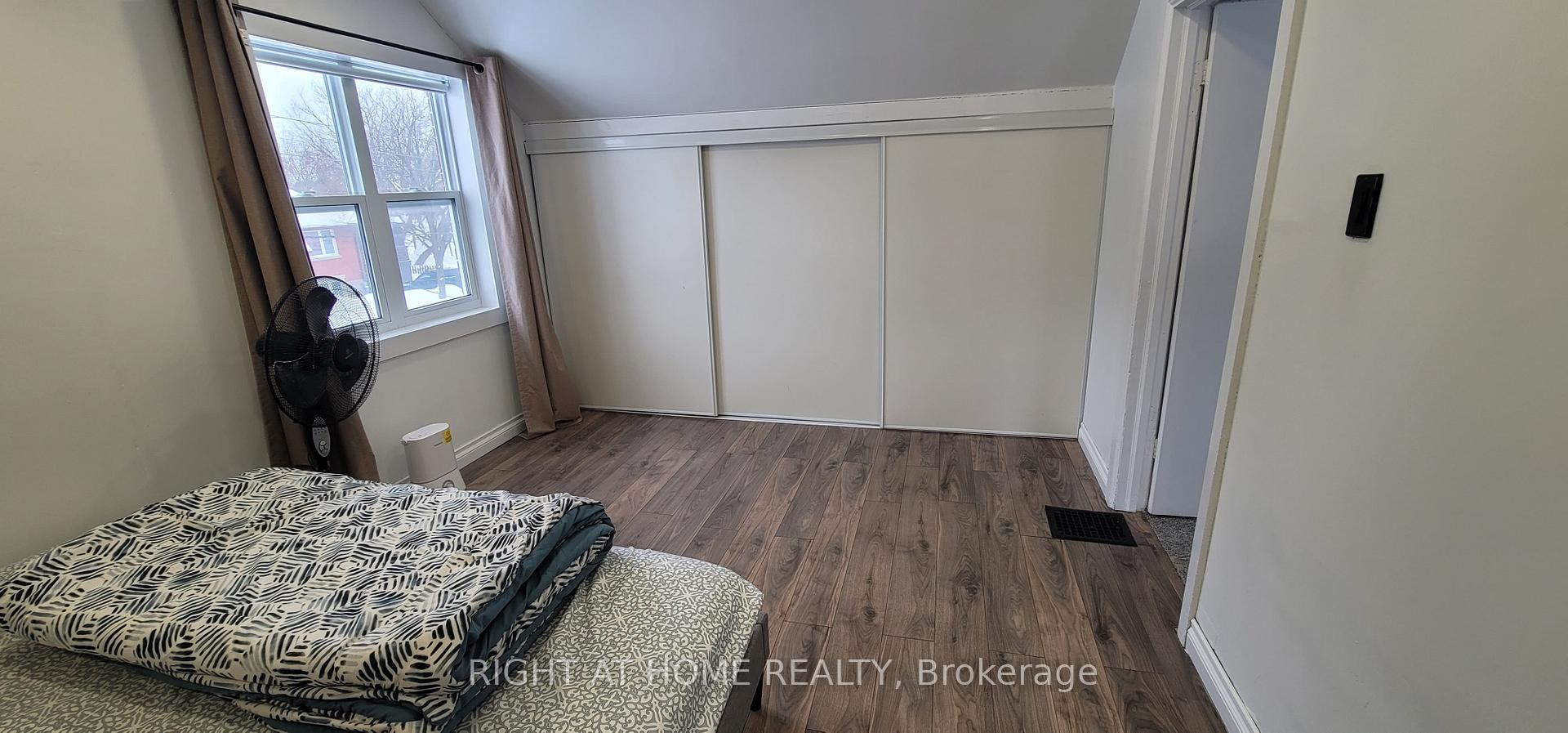 Photo 27 of 9 Kehl Street, Kitchener — HOMEH