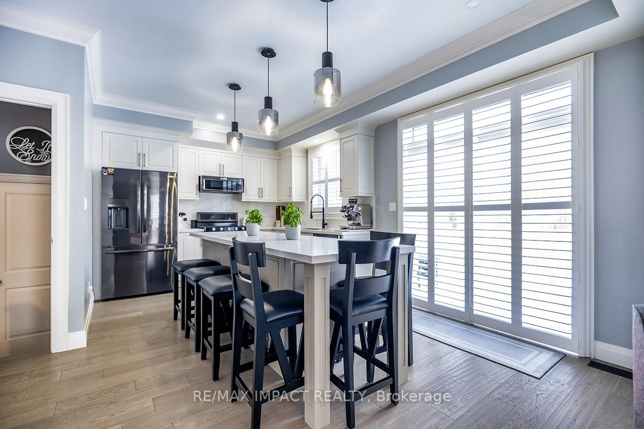 Photo 7 of 384 Northglen Boulevard, Clarington, Bowmanville — HOMEH