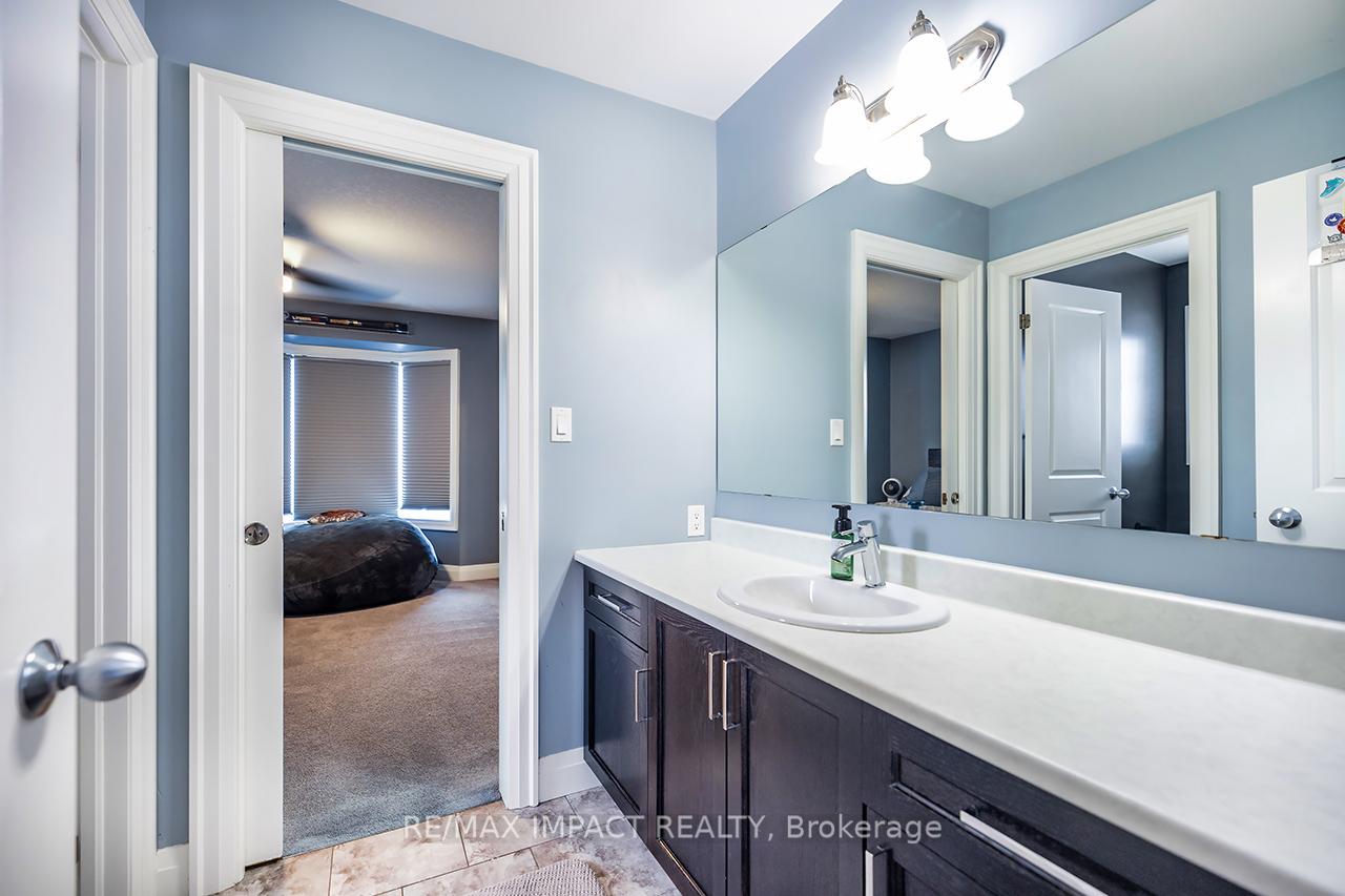 Photo 28 of 384 Northglen Boulevard, Clarington, Bowmanville — HOMEH