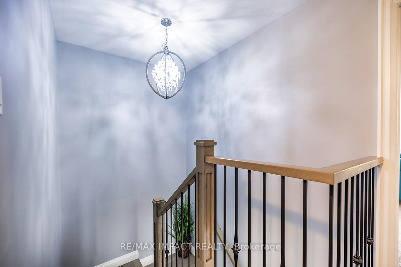 Photo 16 of 384 Northglen Boulevard, Clarington, Bowmanville — HOMEH