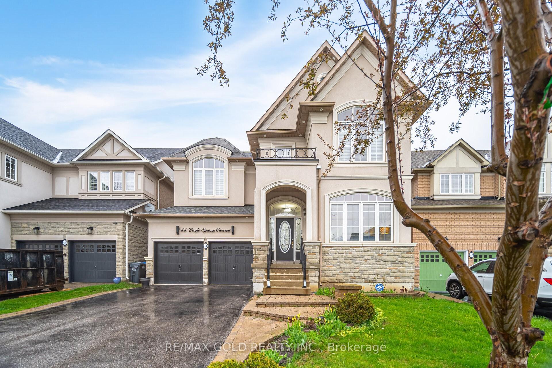 Front of 44 Eaglesprings Crescent