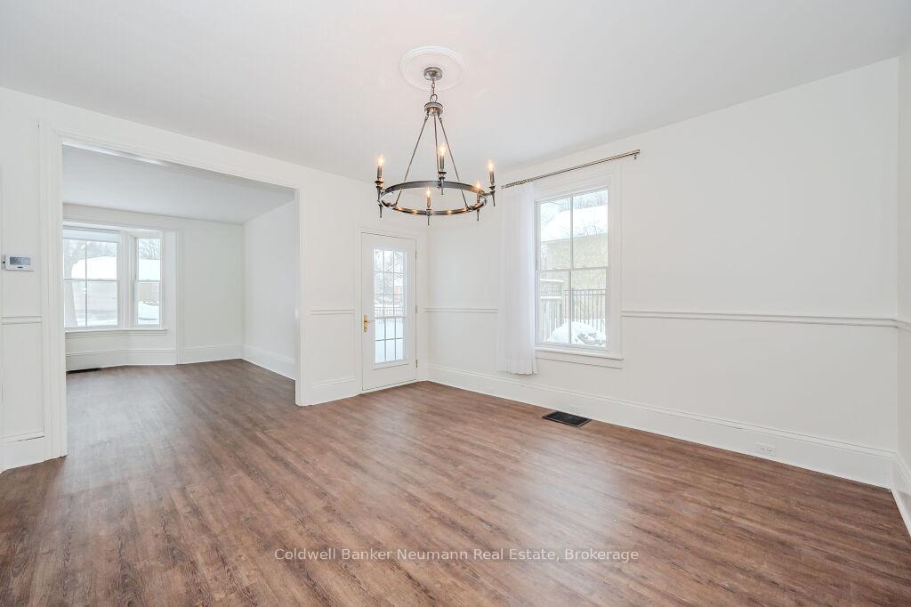 Photo 14 of 126 Palmer Street, Guelph, St. George's — HOMEH