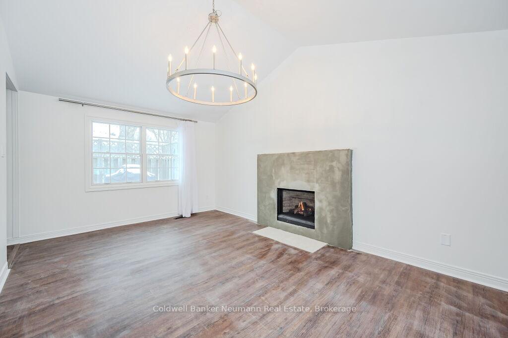 Photo 17 of 126 Palmer Street, Guelph, St. George's — HOMEH