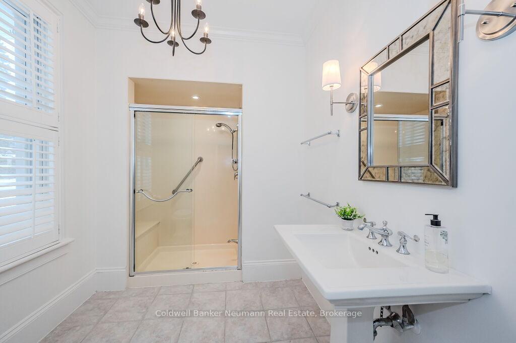 Photo 26 of 126 Palmer Street, Guelph, St. George's — HOMEH