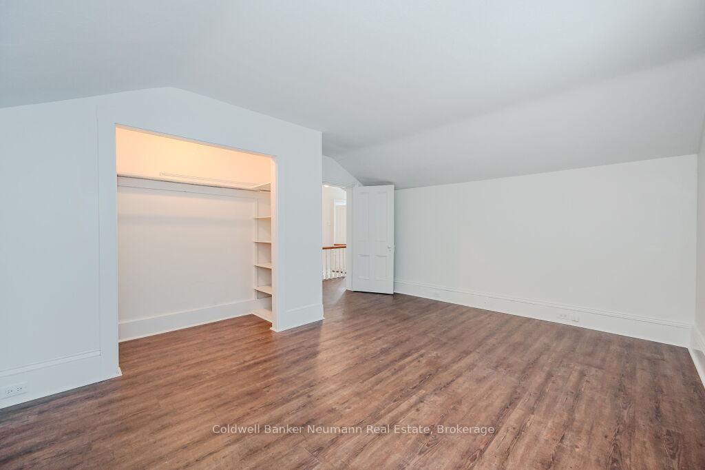 Photo 32 of 126 Palmer Street, Guelph, St. George's — HOMEH
