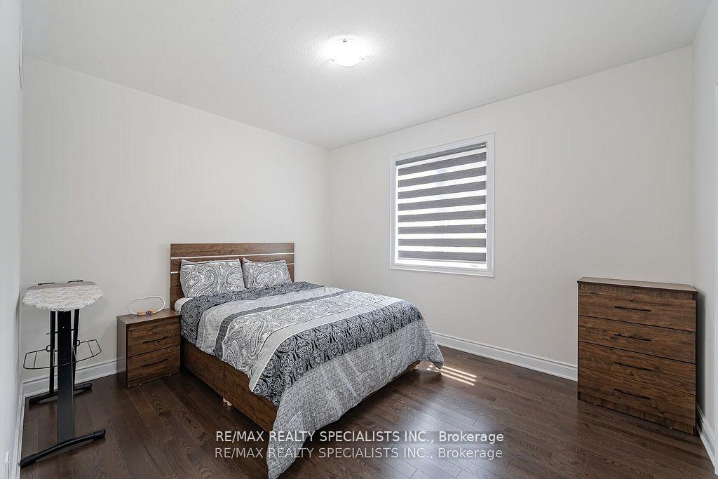 Photo 16 of 43 Petch Avenue, Caledon, Rural Caledon — HOMEH