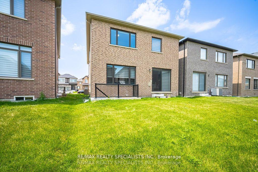 Photo 36 of 43 Petch Avenue, Caledon, Rural Caledon — HOMEH