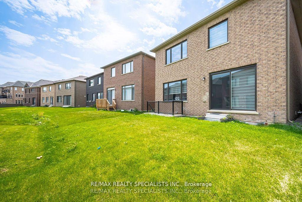 Photo 38 of 43 Petch Avenue, Caledon, Rural Caledon — HOMEH