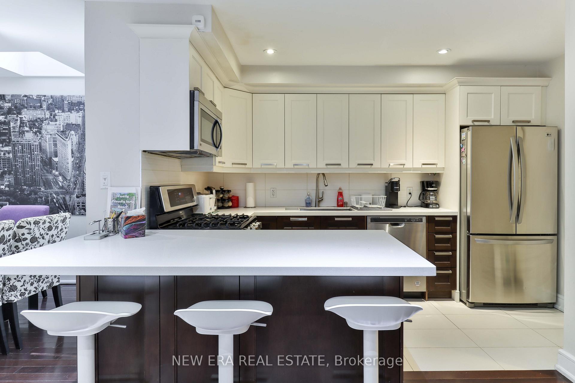 Photo 13 of Unit E, 346 Jarvis Street E, Toronto, Church-Yonge Corridor — HOMEH