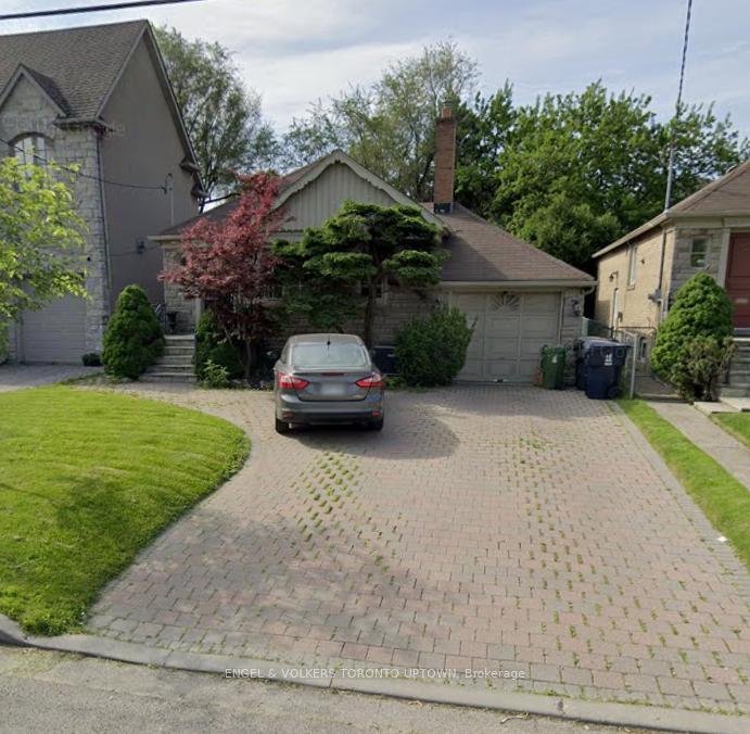Front of 25 Burncrest Drive