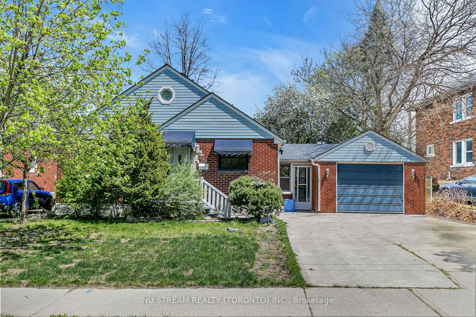 Photo 1 of 688 Rosedale Avenue, Windsor — HOMEH