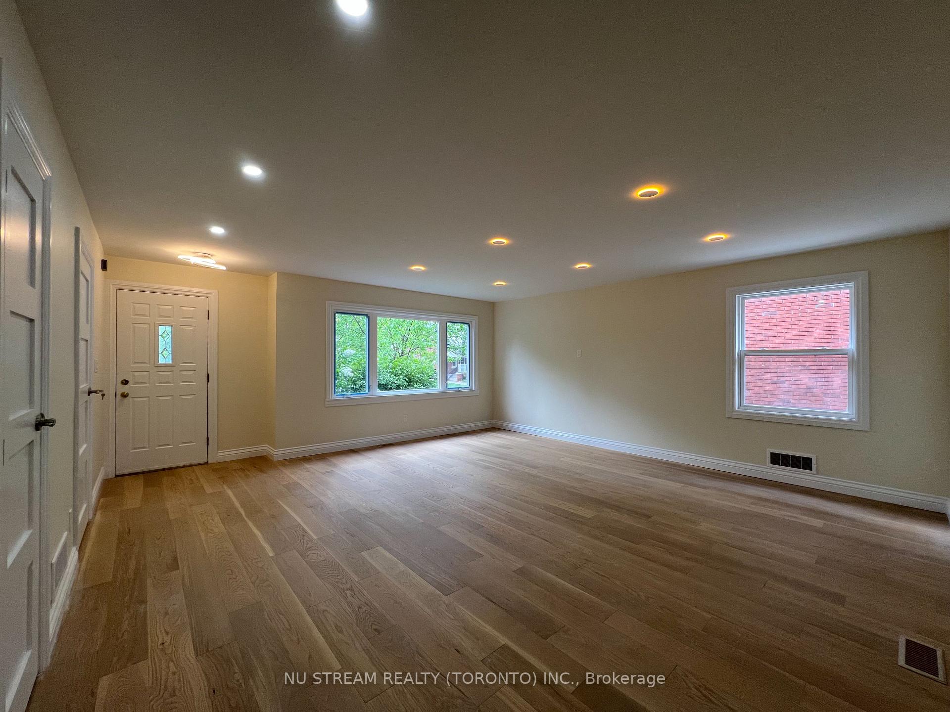 Photo 5 of 688 Rosedale Avenue, Windsor — HOMEH