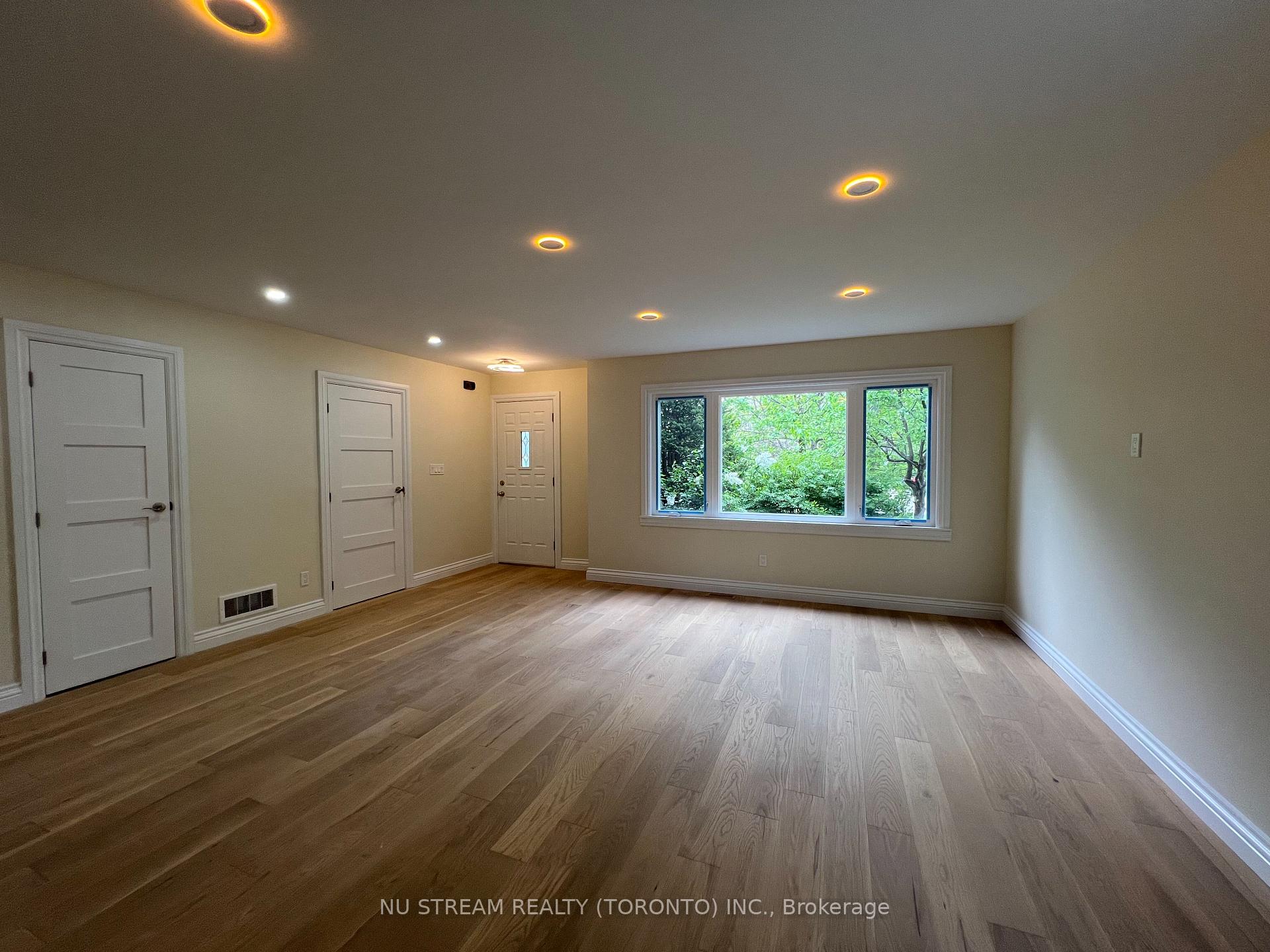 Photo 17 of 688 Rosedale Avenue, Windsor — HOMEH
