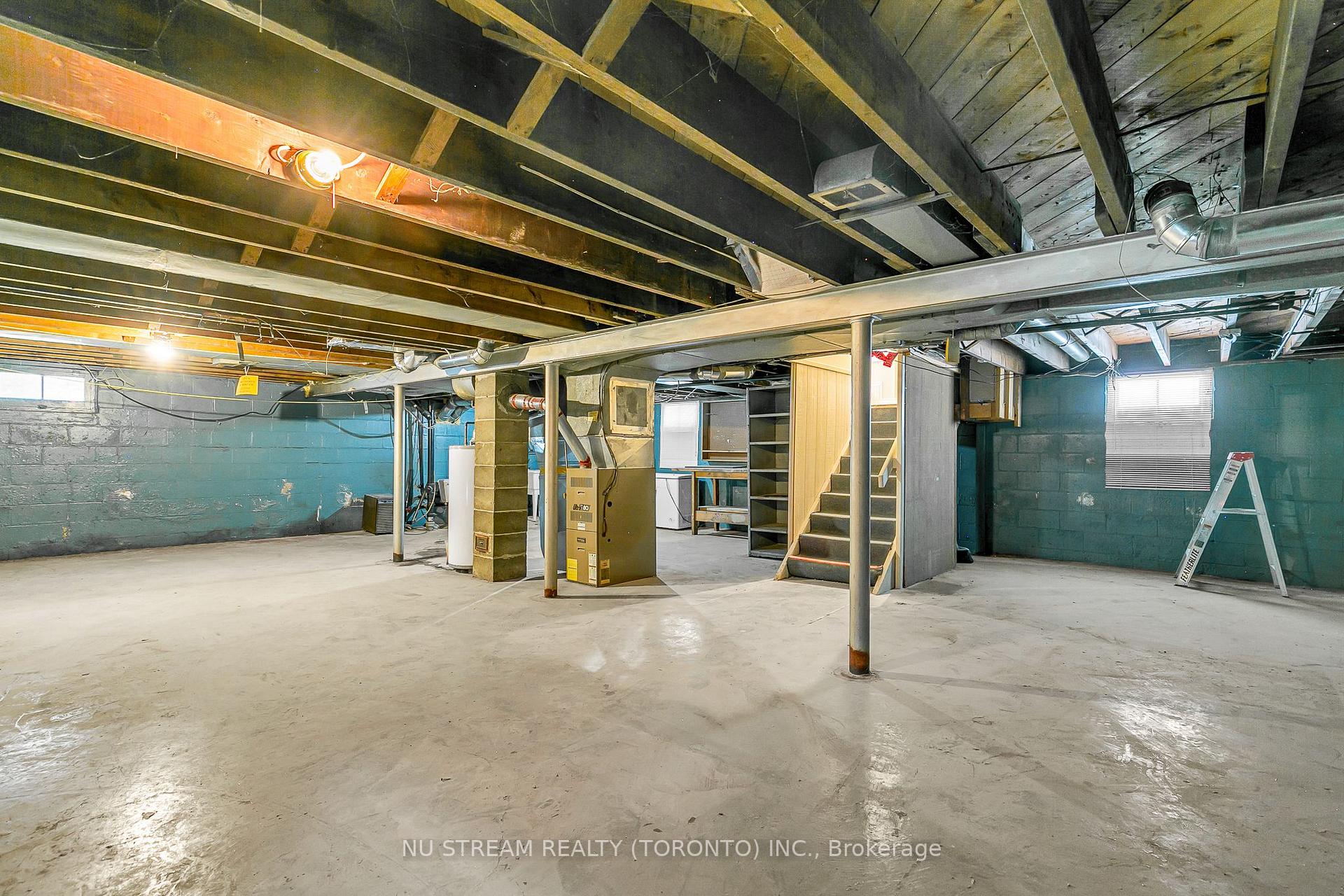 Photo 21 of 688 Rosedale Avenue, Windsor — HOMEH