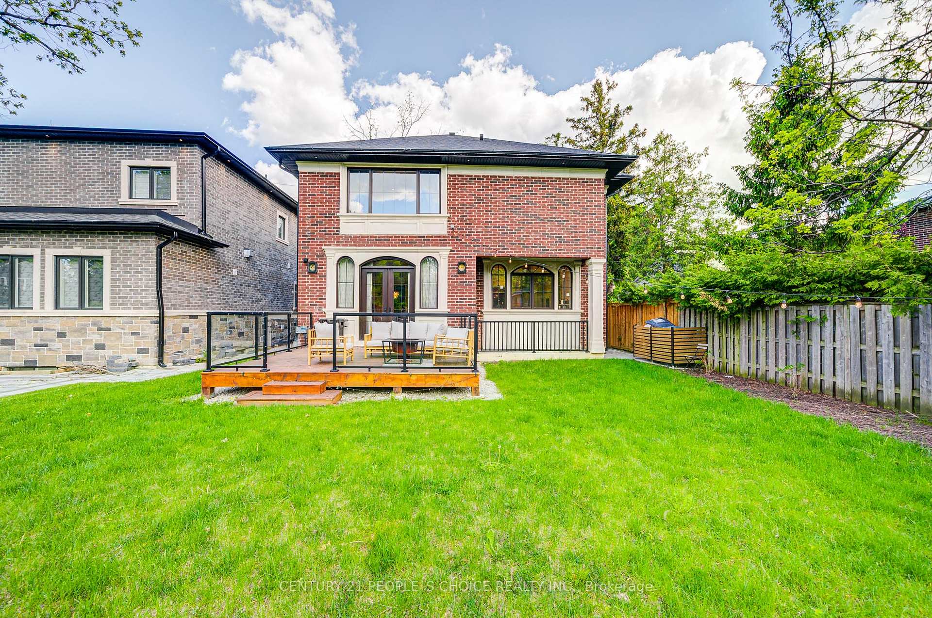 Photo 49 of 42 Harold Street, Brampton, Downtown Brampton — HOMEH