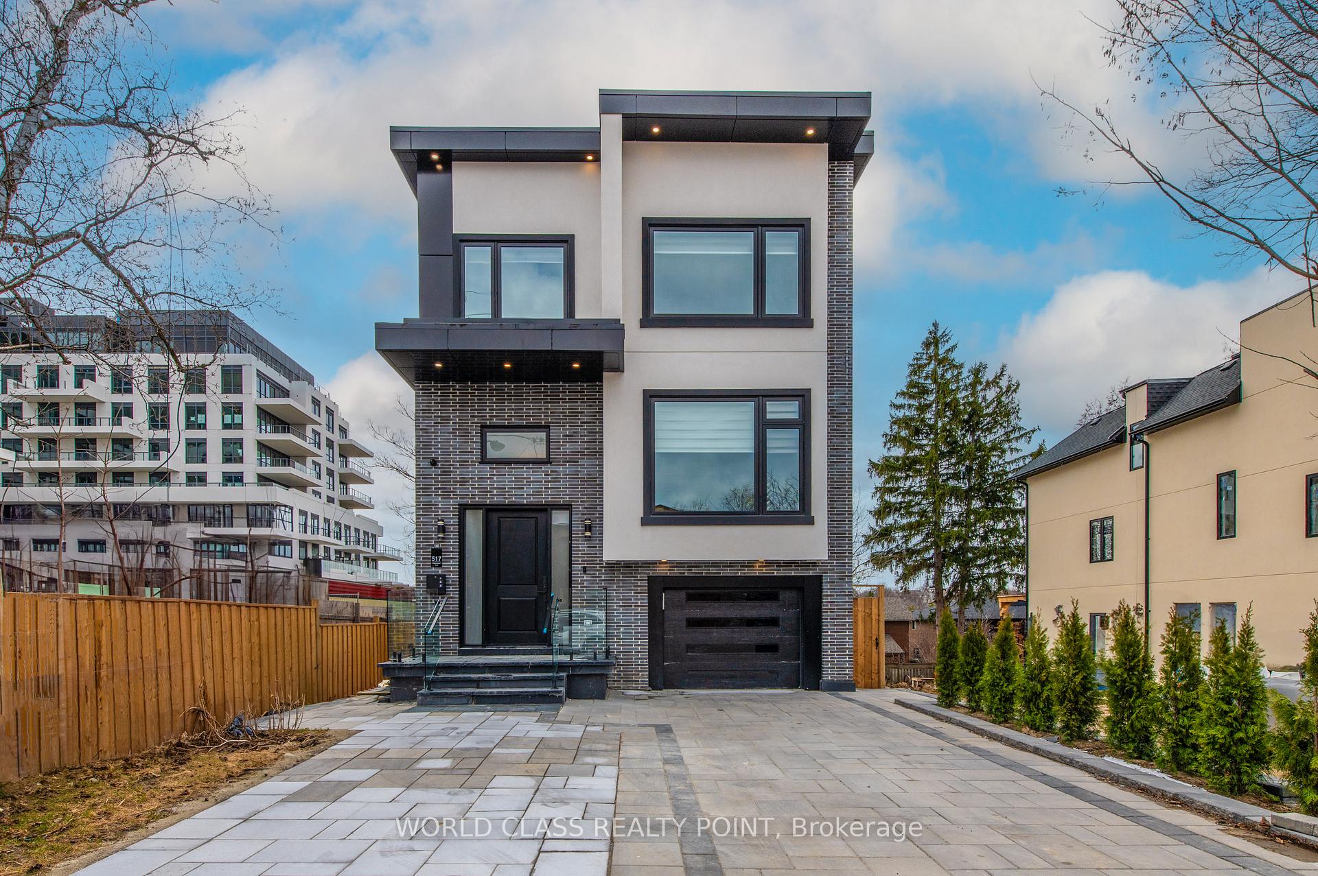 Front of 517 Glencairn Avenue