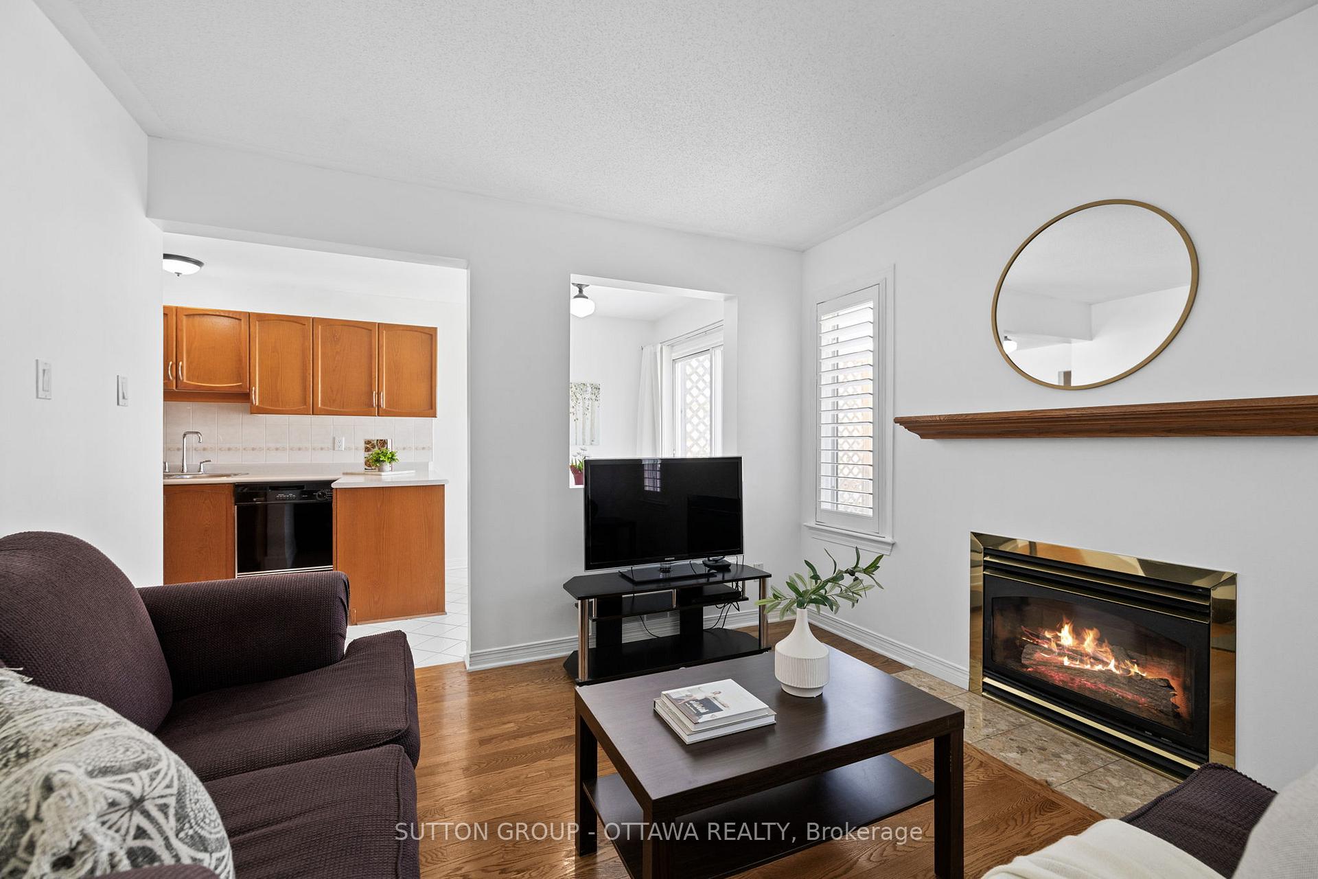 Photo 15 of 45 Redpath Drive, Ottawa, Barrhaven East — HOMEH