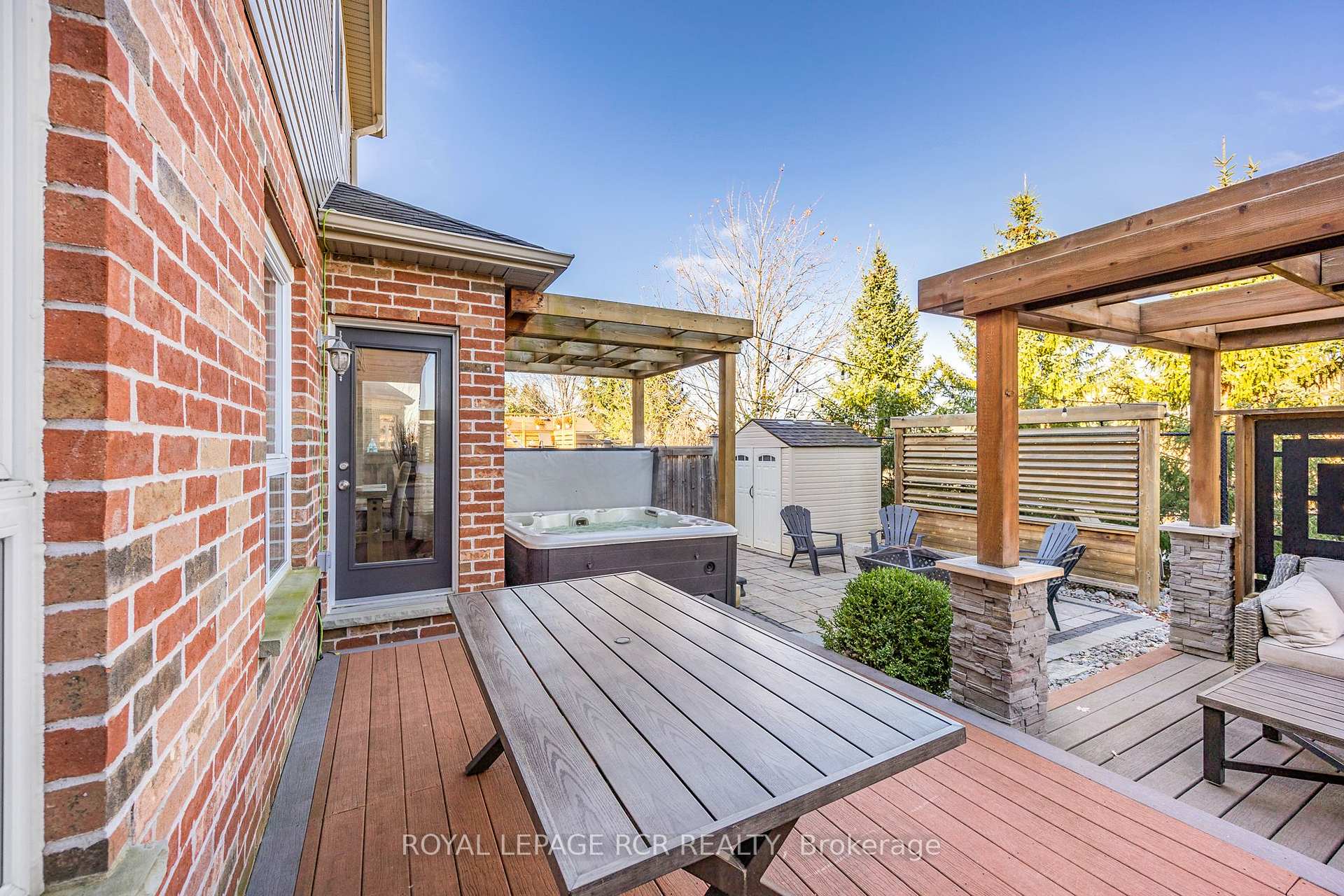 Photo 39 of 10 Irwin Crescent, New Tecumseth, Alliston — HOMEH