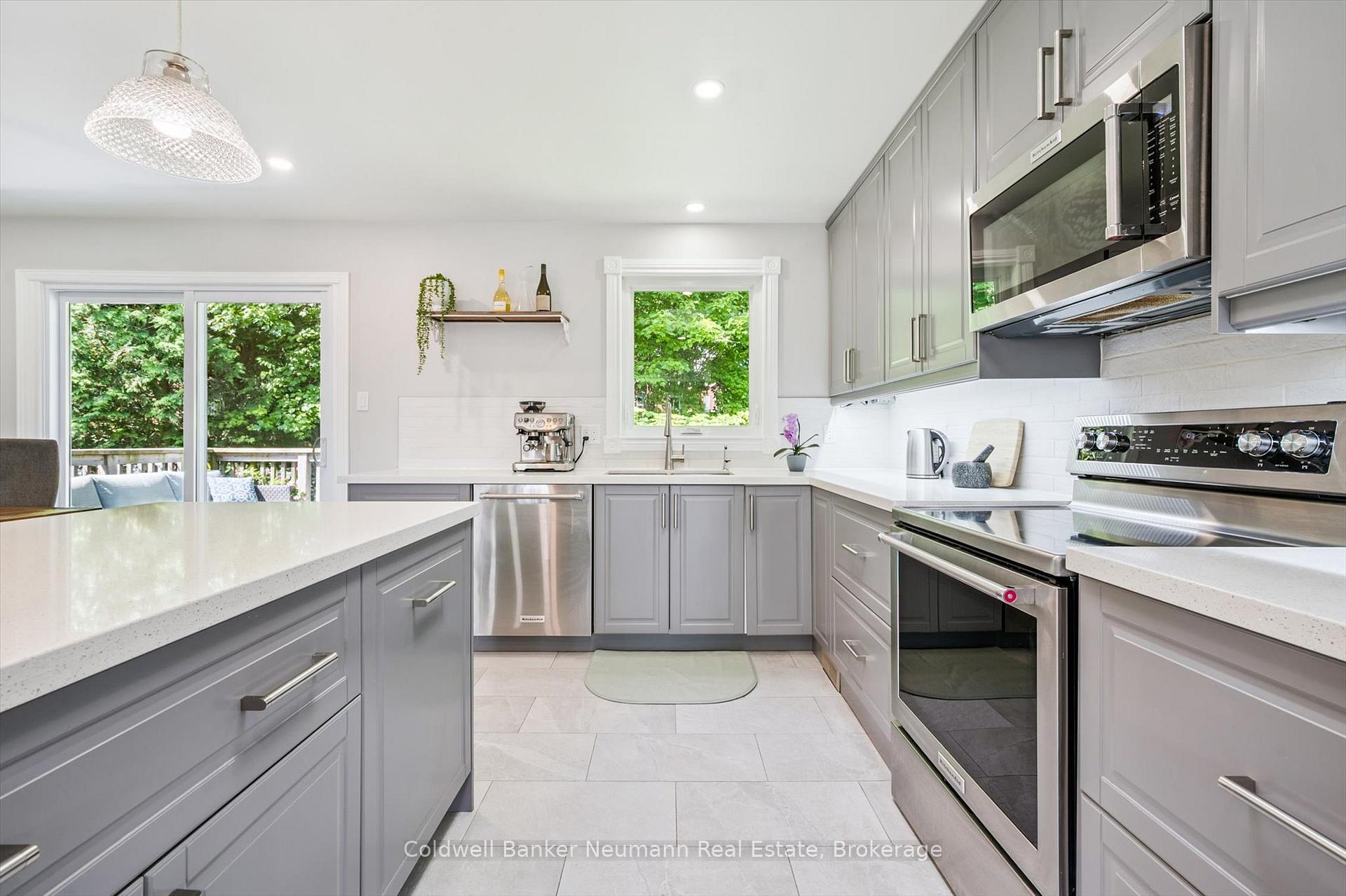 Photo 18 of 396 Ironwood Road, Guelph, Kortright West — HOMEH