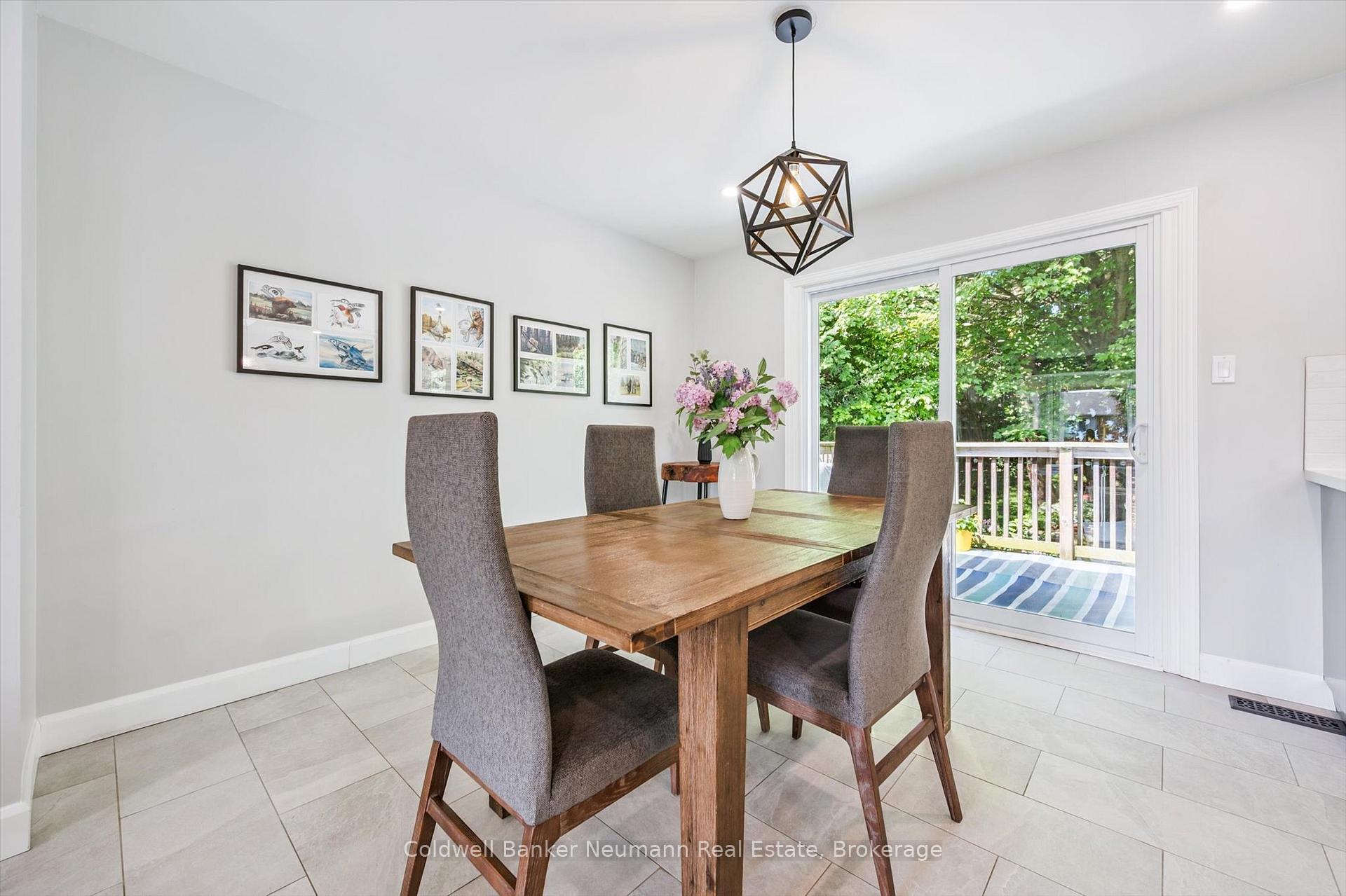 Photo 20 of 396 Ironwood Road, Guelph, Kortright West — HOMEH