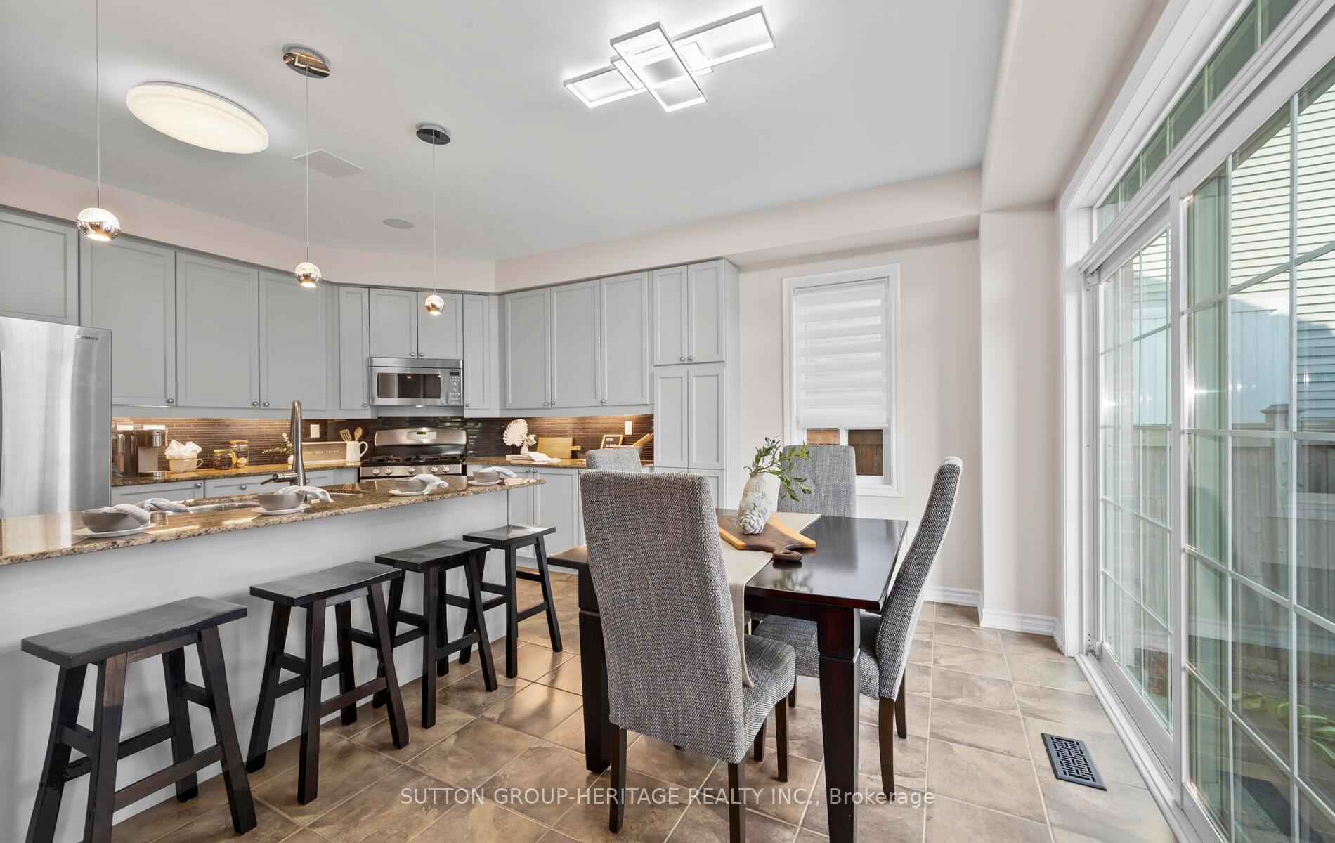 Photo 10 of 198 Honeyman Drive, Clarington, Bowmanville — HOMEH