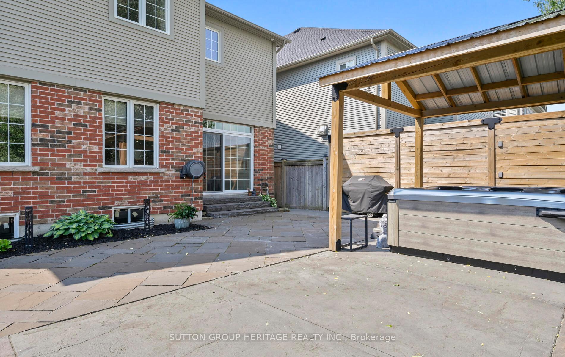 Photo 36 of 198 Honeyman Drive, Clarington, Bowmanville — HOMEH