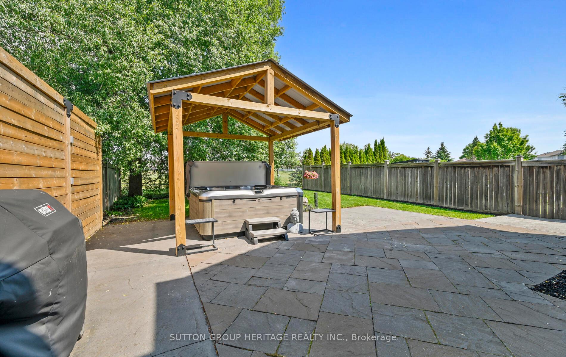 Photo 38 of 198 Honeyman Drive, Clarington, Bowmanville — HOMEH