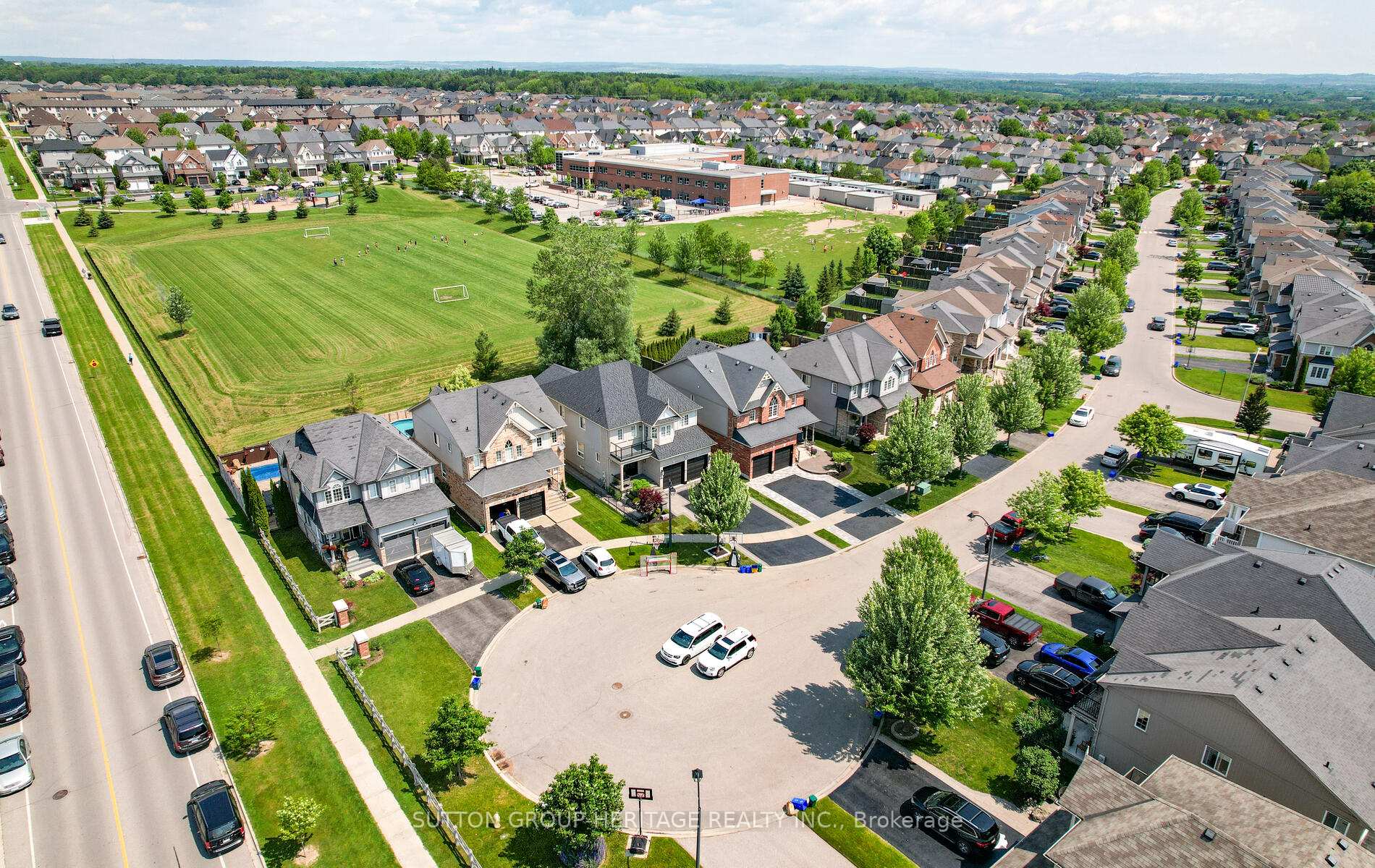 Photo 48 of 198 Honeyman Drive, Clarington, Bowmanville — HOMEH