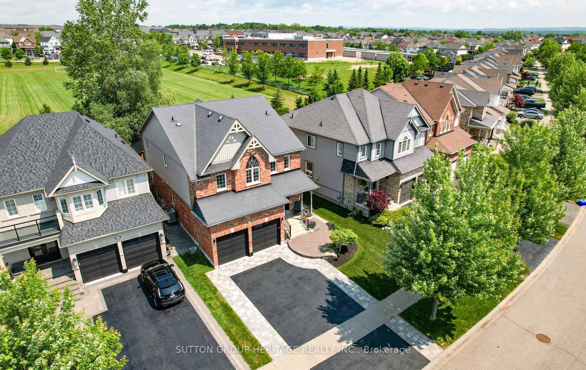 Photo 50 of 198 Honeyman Drive, Clarington, Bowmanville — HOMEH