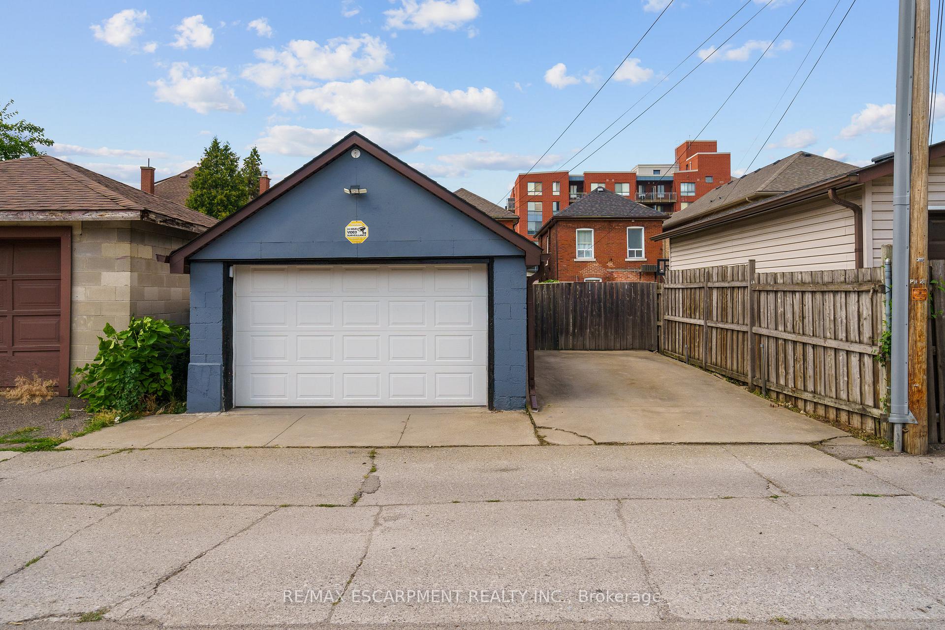 Photo 27 of 22 Aikman Avenue, Hamilton, Gibson — HOMEH