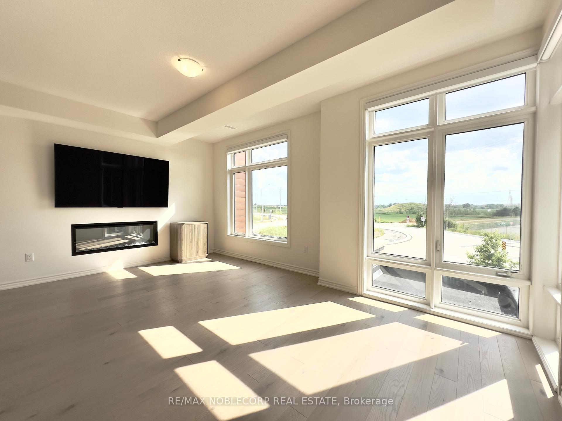 Photo 41 of 31 Holyrood Crescent, Vaughan, Kleinburg — HOMEH