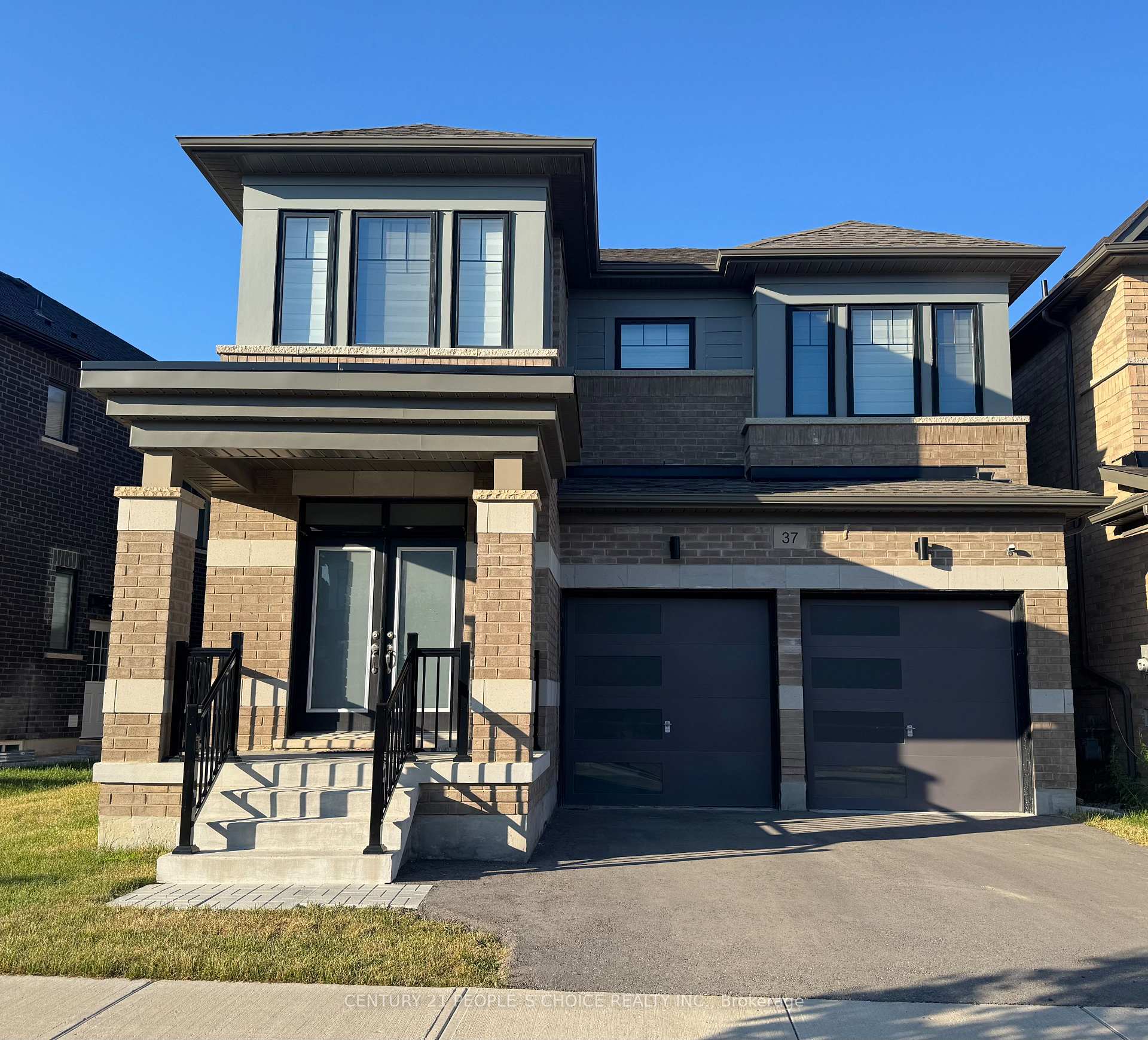 Front of 37 Petch Avenue