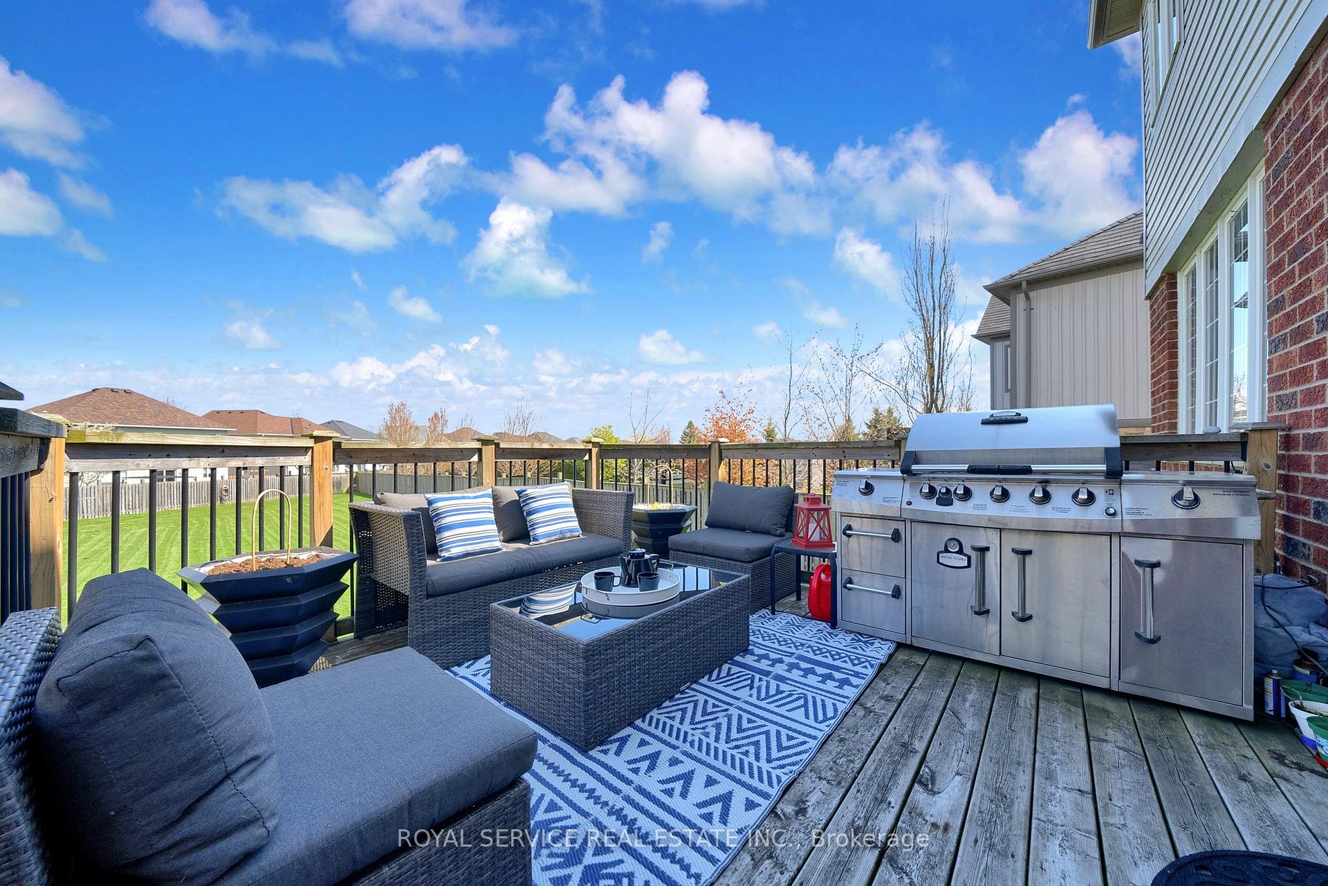 Photo 37 of 35 Alldread Crescent, Clarington, Newcastle — HOMEH