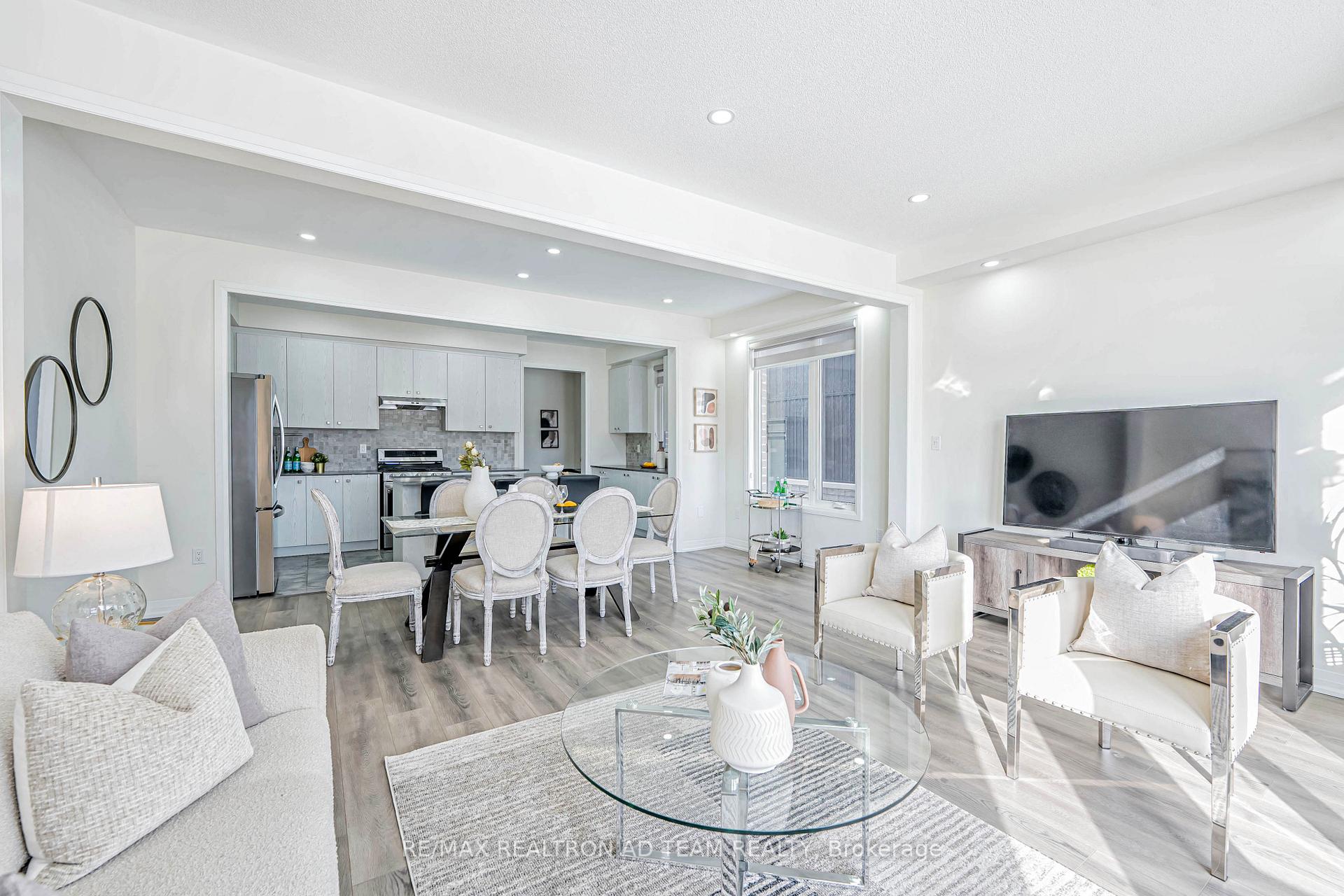 Photo 13 of 1185 Marathon Avenue, Pickering, Rural Pickering — HOMEH