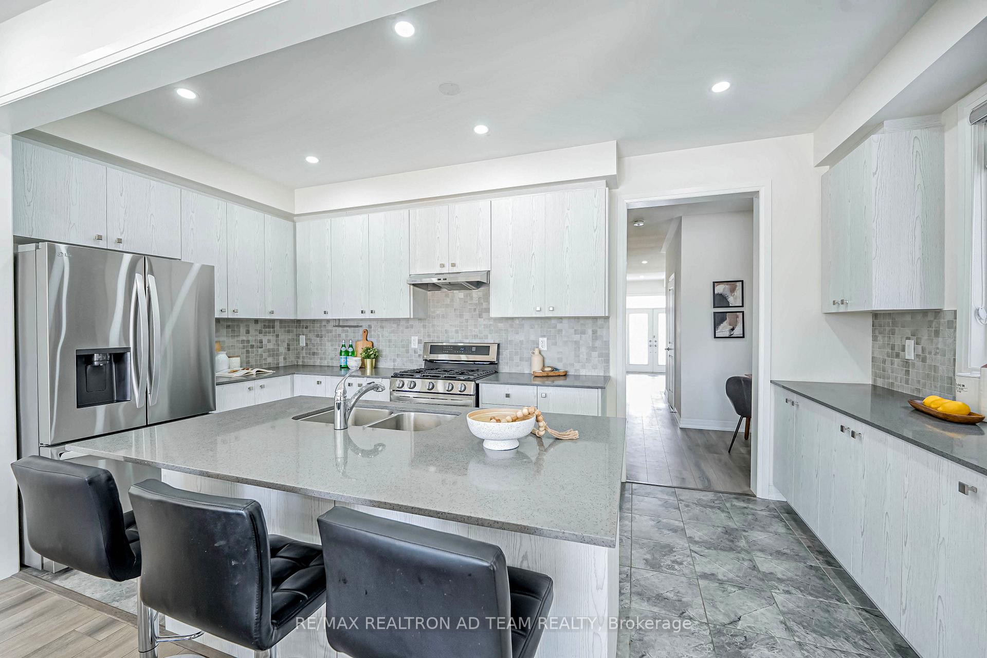 Photo 9 of 1185 Marathon Avenue, Pickering, Rural Pickering — HOMEH