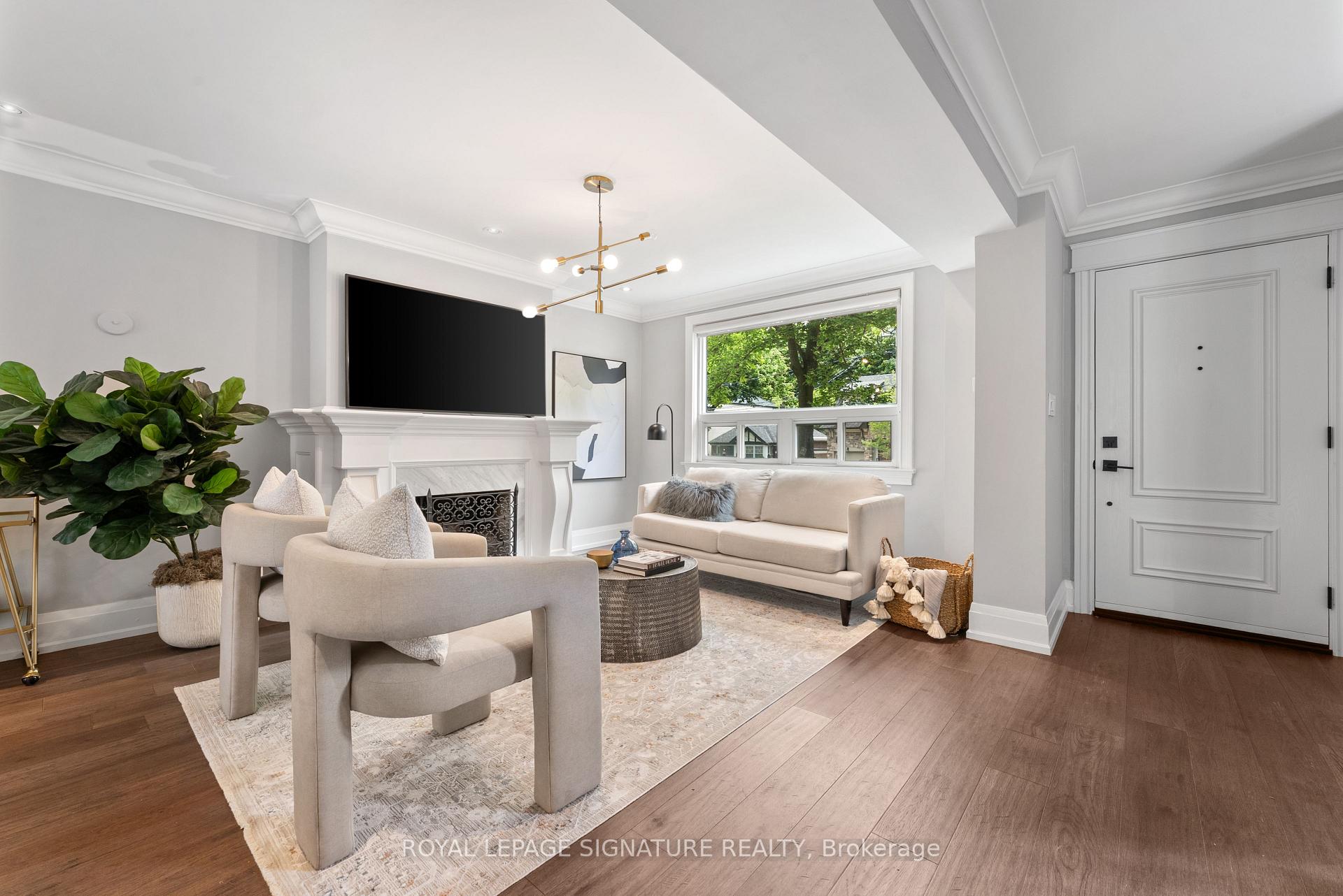 Photo 22 of 40 Southvale Drive, Toronto, Leaside — HOMEH